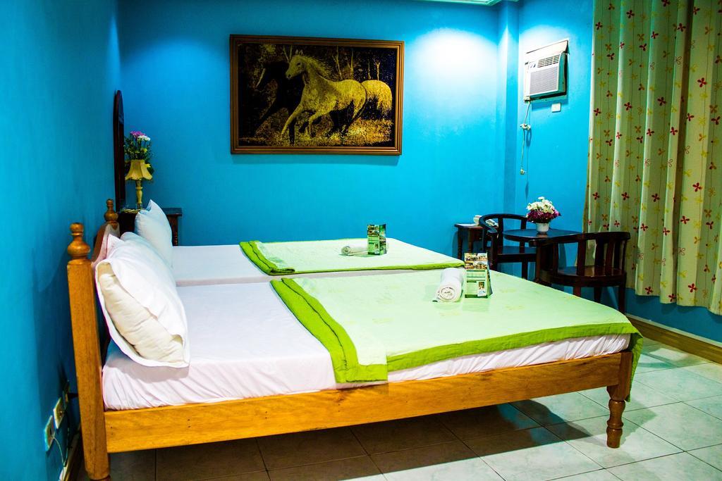 Liberty Park Pension Puerto Princesa Екстер'єр фото