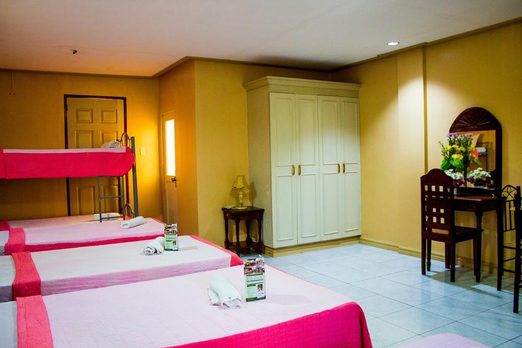 Liberty Park Pension Puerto Princesa Екстер'єр фото