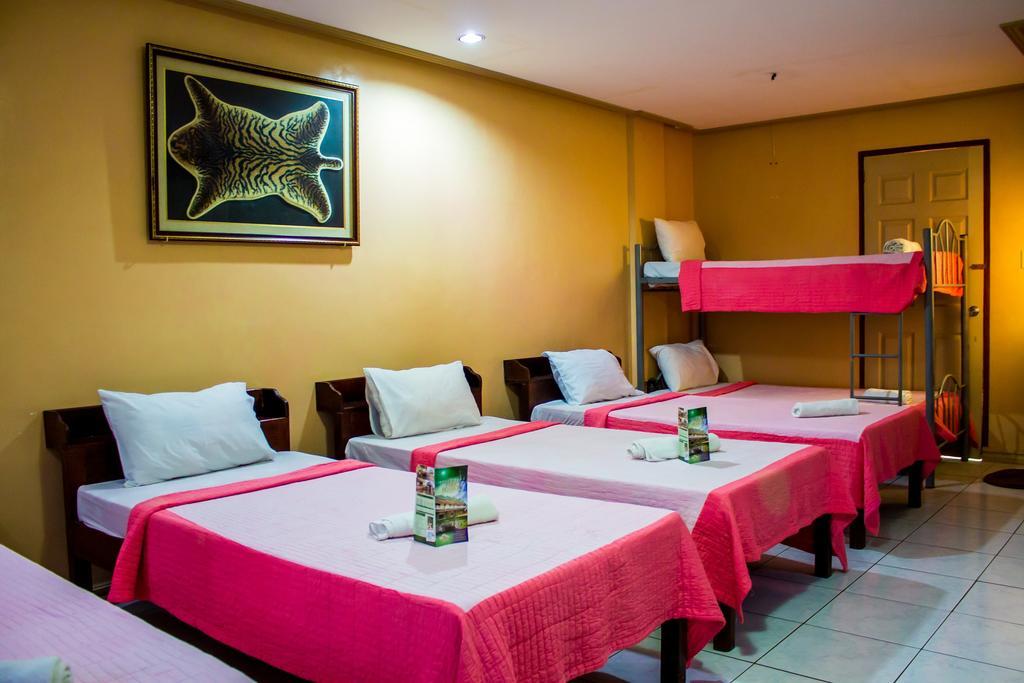 Liberty Park Pension Puerto Princesa Екстер'єр фото