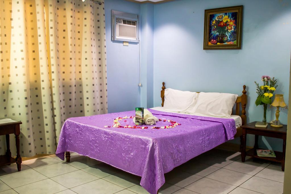 Liberty Park Pension Puerto Princesa Екстер'єр фото