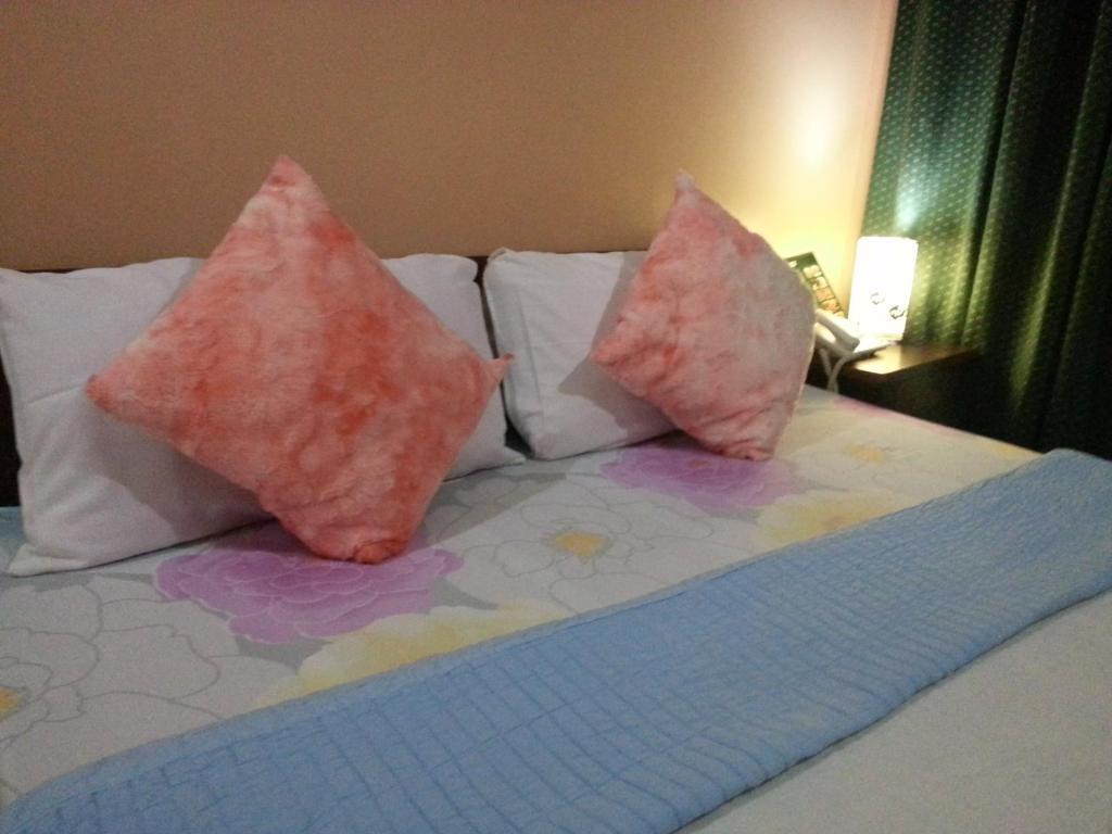 Liberty Park Pension Puerto Princesa Екстер'єр фото