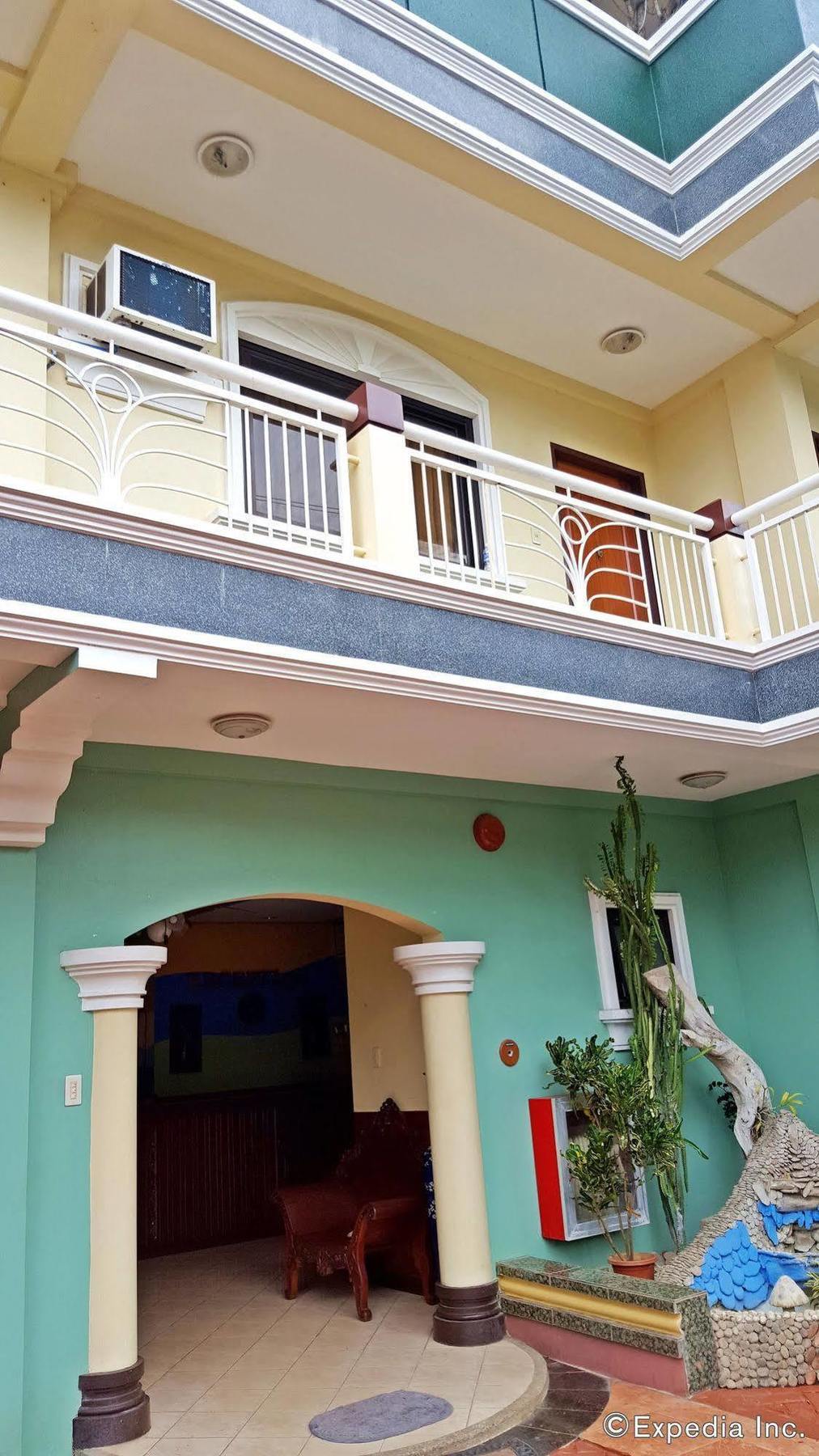 Liberty Park Pension Puerto Princesa Екстер'єр фото