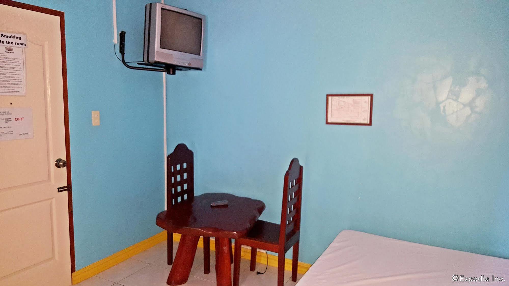 Liberty Park Pension Puerto Princesa Екстер'єр фото