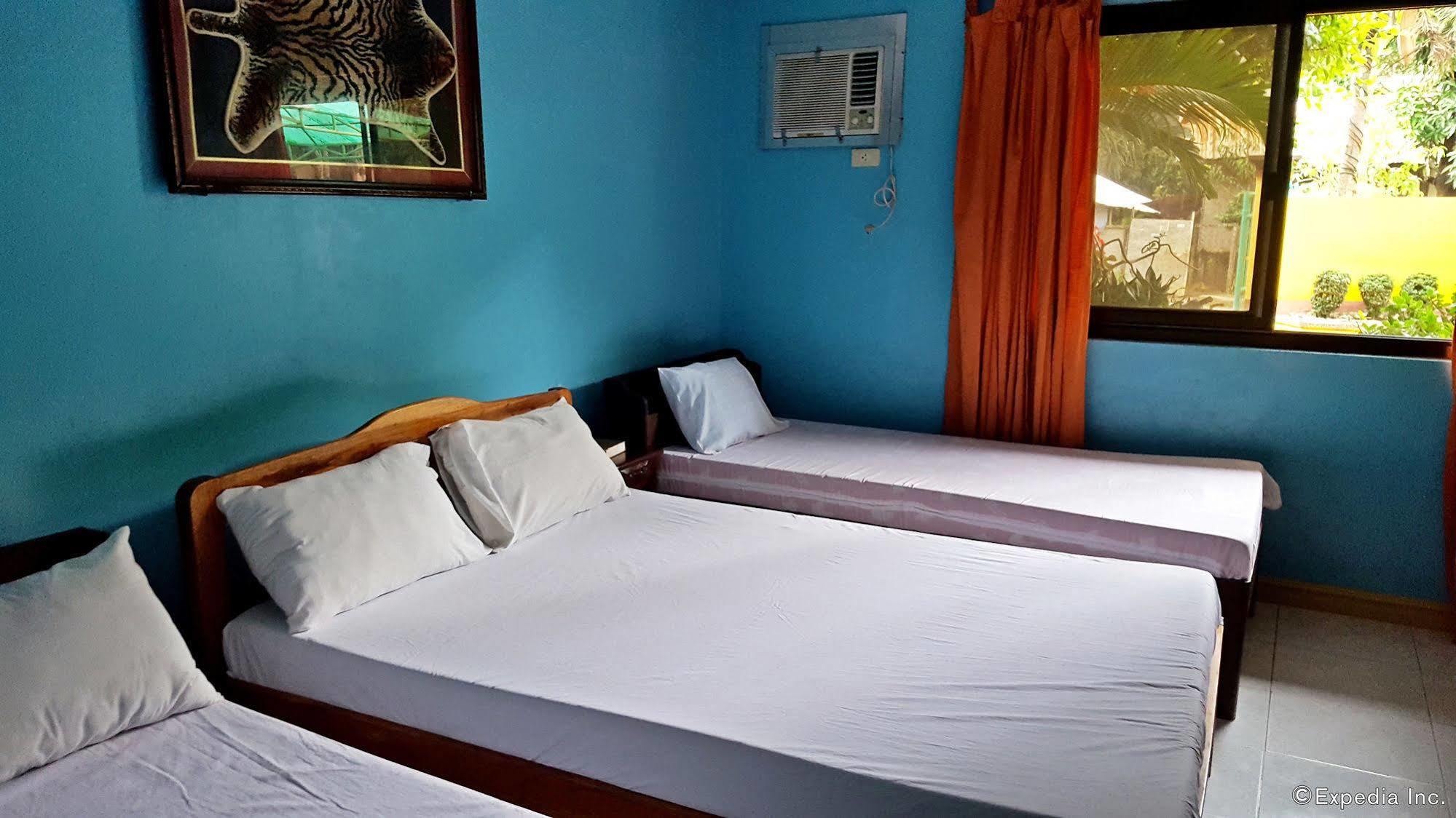 Liberty Park Pension Puerto Princesa Екстер'єр фото