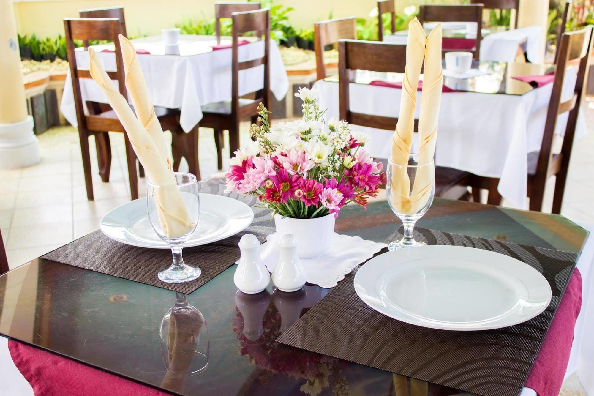 Liberty Park Pension Puerto Princesa Екстер'єр фото