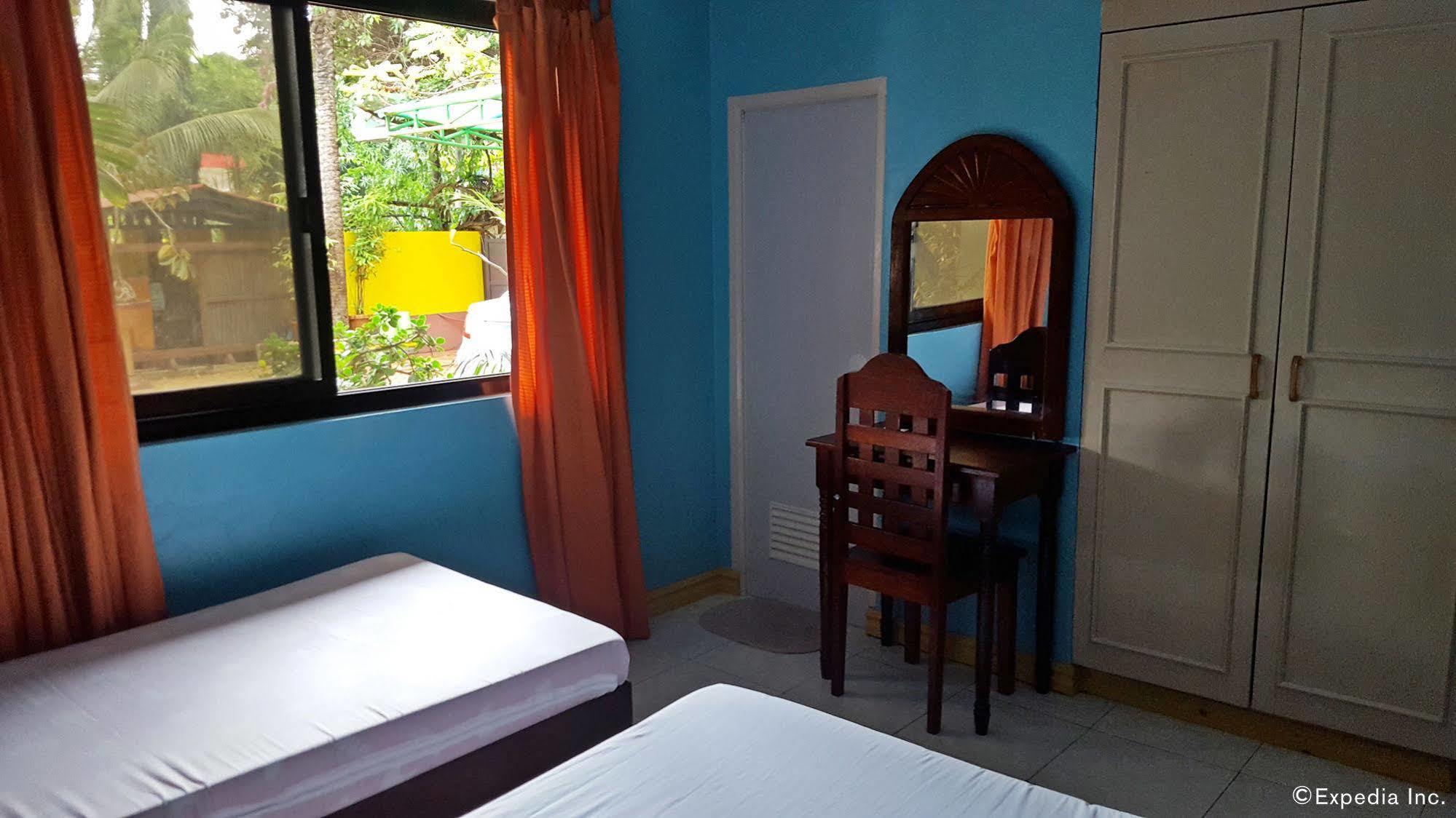 Liberty Park Pension Puerto Princesa Екстер'єр фото