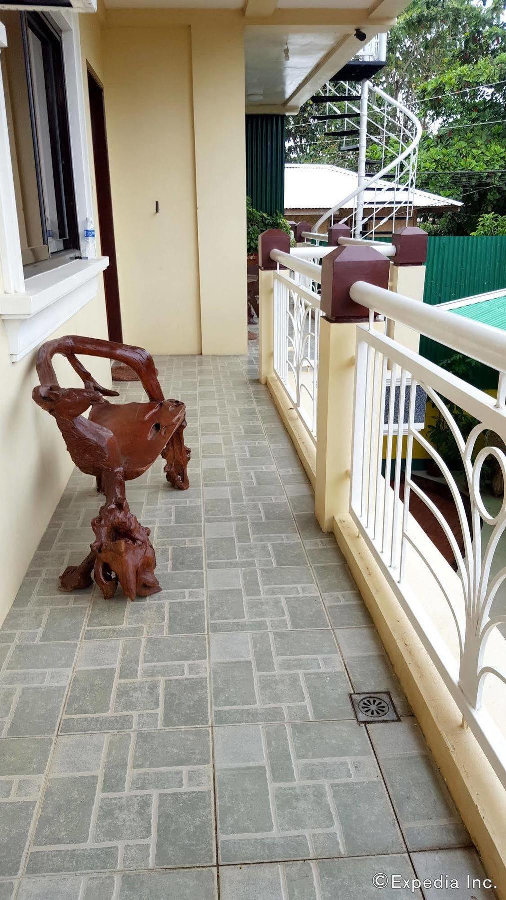 Liberty Park Pension Puerto Princesa Екстер'єр фото